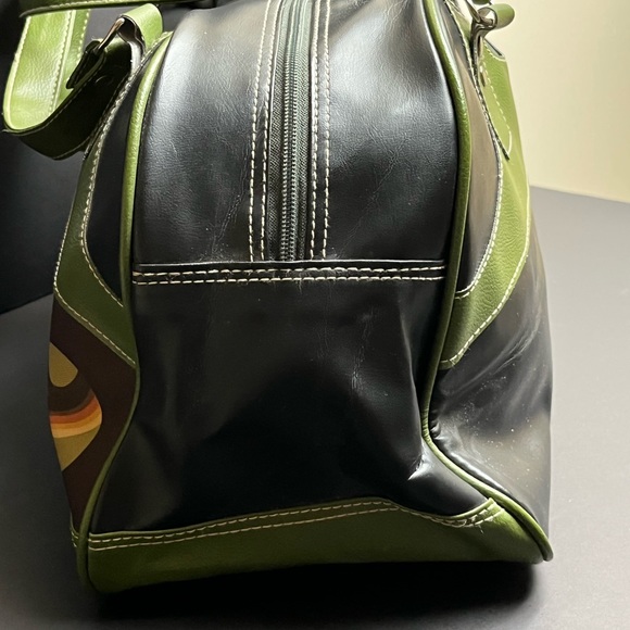 70sUP weekender bag - Picture 9 of 13